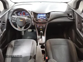 2020 Chevrolet Trax LS with VIN KL7CJKSB3LB027381, listed as a Copart auction lot 43822765 with 148,444 mi miles and Clean Title. Bid and sale history available at carsss.com. Image 8.