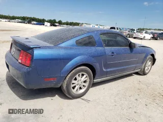 2008 Ford Mustang Deluxe with VIN 1ZVHT80N285191064, listed as a Copart auction lot 57862245 with 208,768 mi miles and Salvage title. Bid and sale history available at DreamBid. Image 3.