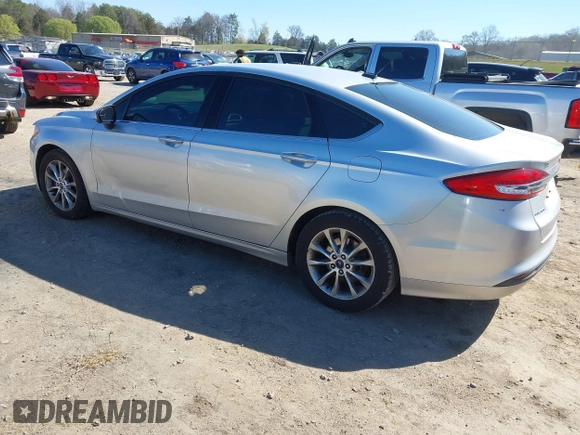 2017 Ford Fusion SE with VIN 3FA6P0H78HR117821, listed as a IAAI auction lot 41870448 with 180,222 mi miles. Bid and sale history available at carsss.com. Image 3.