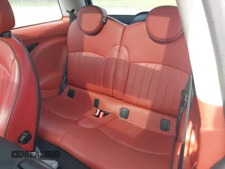 2008 MINI Hardtop S with VIN WMWMF73578TV38833, listed as a IAAI auction lot 42679616 with Not provided miles and . Bid and sale history available at DreamBid. Image 8.