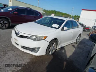 2012 Toyota Camry L with VIN 4T1BF1FK5CU533363, listed as a IAAI auction lot 42128577 with 1 mi miles. Bid and sale history available at carsss.com. Image 2.
