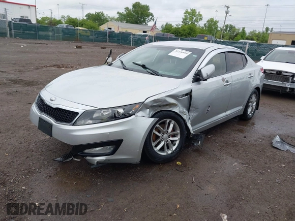 2013 Kia Optima LX z VIN KNAGM4A75D5431221, wystawiony jako IAAI lot #42244970 z przebiegiem 138 157 mil mil oraz . Historia ofert i sprzedaży dostępna na DreamBid. Obrazek 19.