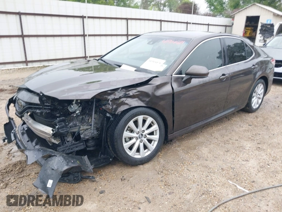 2020 Toyota Camry LE with VIN 4T1C11AK1LU320677, listed as a IAAI auction lot 41914421 with 94,291 mi miles. Bid and sale history available at carsss.com. Image 2.