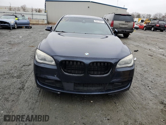 2015 BMW 7 Series 750Li xDrive with VIN WBAYF8C50FD654051, listed as a Copart auction lot 84419284 with 164,994 mi miles and Clean title. Bid and sale history available at DreamBid. Image 5.