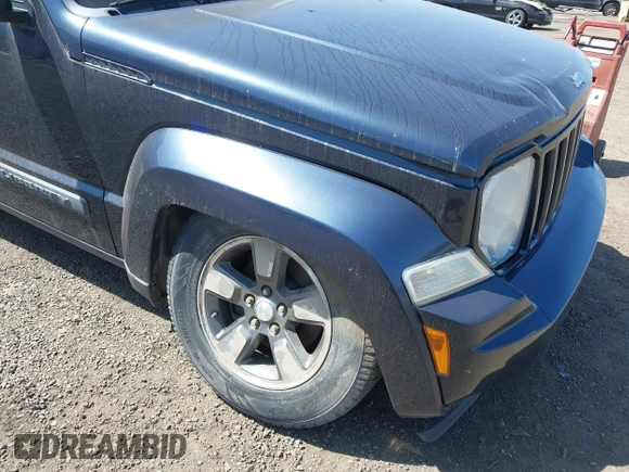 2008 Jeep Liberty Sport with VIN 1J8GN28KX8W286197, listed as a IAAI auction lot 36071505 with 172,751 mi miles. Bid and sale history available at carsss.com. Image 6.