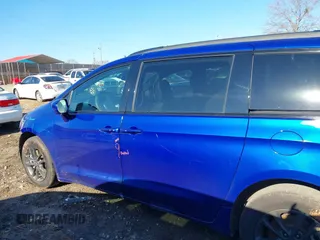 2020 Chrysler Pacifica Launch Edition with VIN 2C4RC3BG1LR123861, listed as a IAAI auction lot 41294790 with 56,007 mi miles and . Bid and sale history available at DreamBid. Image 15.