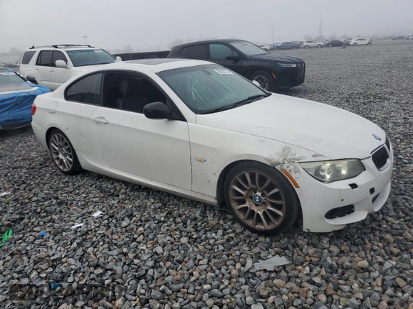 2013 BMW 3 Series 328i with VIN WBAKE3C51DE771219, listed as a Copart auction lot 50423125 with 205,379 mi miles and Salvage Title. Bid and sale history available at DreamBid. Image 4.