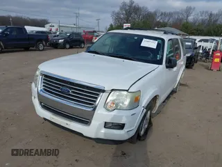 2009 Ford Explorer XLT z VIN 1FMEU73E89UA39544, wystawiony jako IAAI lot #41007332 z przebiegiem 177 125 mil mil oraz . Historia ofert i sprzedaży dostępna na DreamBid. Obrazek 17.