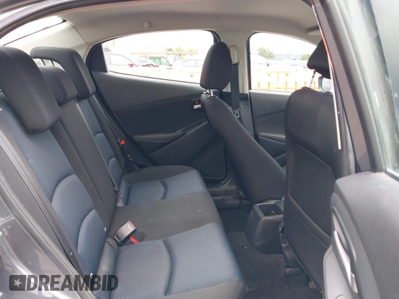 2019 Toyota Yaris L с VIN 3MYDLBYV4KY514254, выставлен на аукционе IAAI как лот 41347544 с пробегом 94 667 миль миль и . История ставок и продаж доступна на DreamBid. Изображение 8.
