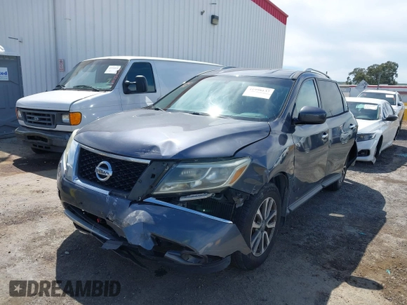 2013 Nissan Pathfinder SL with VIN 5N1AR2MNXDC647145, listed as a IAAI auction lot 41998137 with 138,071 mi miles and . Bid and sale history available at DreamBid. Image 6.