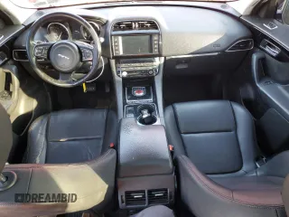 2017 Jaguar F-Pace 35t Premium with VIN SADCJ2BV1HA090591, listed as a Copart auction lot 51320405 with 133,312 mi miles and Clean Title. Bid and sale history available at DreamBid. Image 8.
