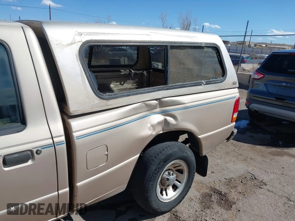 1993 Ford Ranger Splash z VIN 1FTCR10A9PPA96049, wystawiony jako IAAI lot #41792924 z przebiegiem 6 840 mil mil oraz . Historia ofert i sprzedaży dostępna na DreamBid. Obrazek 12.