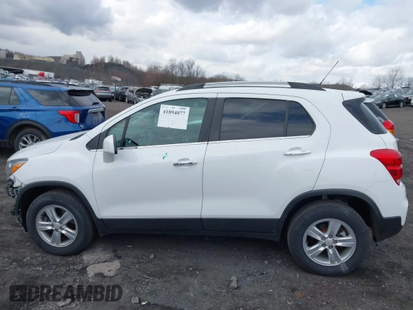 2018 Chevrolet Trax LT with VIN KL7CJPSB0JB650502, listed as a IAAI auction lot 41894077 with 74,516 mi miles. Bid and sale history available at carsss.com. Image 14.
