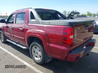 2007 Chevrolet Avalanche LTZ with VIN 3GNFK12327G257739, listed as a IAAI auction lot 42159715 with 224,306 mi miles. Bid and sale history available at carsss.com. Image 3.