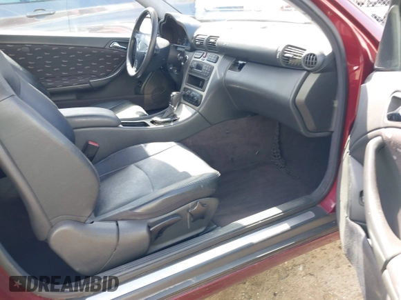 2003 Mercedes-Benz C 230 Kompressor with VIN WDBRN40J53A378773, listed as a IAAI auction lot 42208153 with Not provided miles and . Bid and sale history available at DreamBid. Image 5.