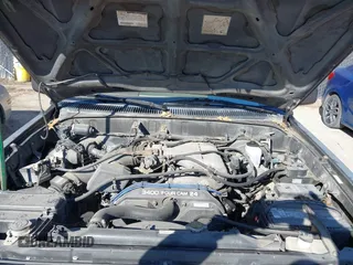 1998 Toyota 4Runner SR5 z VIN JT3GN86R3W0066964, wystawiony jako IAAI lot #41534253 z przebiegiem 344 387 mil mil oraz . Historia ofert i sprzedaży dostępna na DreamBid. Obrazek 10.