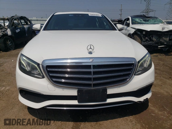 2017 Mercedes-Benz E 300 Luxury z VIN WDDZF4KB7HA136889, wystawiony jako Copart lot #59895895 z przebiegiem 151 240 mil mil oraz Czysty tytuł • Clean title. Historia ofert i sprzedaży dostępna na DreamBid. Obrazek 5.