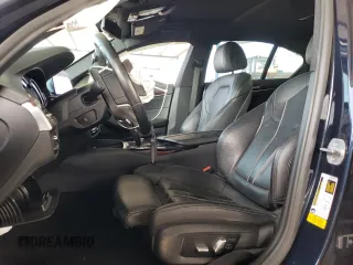 2018 BMW 5 Series 530i z VIN WBAJA5C50JG898675, wystawiony jako Copart lot #51188145 z przebiegiem Nie podano mil oraz Szkody całkowita. Historia ofert i sprzedaży dostępna na DreamBid. Obrazek 7.