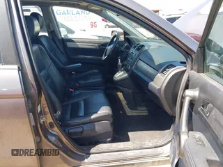 2011 Honda CR-V EX-L with VIN 5J6RE4H72BL100551, listed as a IAAI auction lot 41986197 with 210,917 mi miles. Bid and sale history available at carsss.com. Image 5.