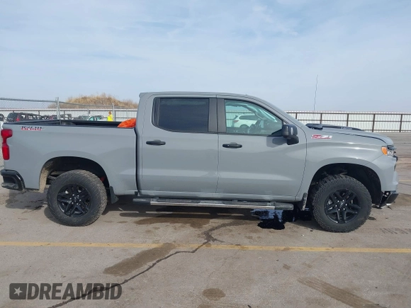 2024 Chevrolet Silverado 1500 LT Trail Boss with VIN 3GCUDFE83RG314063, listed as a IAAI auction lot 41824385 with 14,164 mi miles and . Bid and sale history available at DreamBid. Image 13.