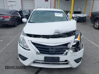 2015 Nissan Versa SV with VIN 3N1CN7AP7FL812770, listed as a IAAI auction lot 42047127 with 112,151 mi miles. Bid and sale history available at carsss.com. Image 12.