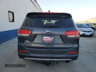2016 Kia Sorento EX with VIN 5XYPHDA54GG111843, listed as a Copart auction lot 83006394 with 116,421 mi miles and Salvage Title. Bid and sale history available at carsss.com. Image 6.