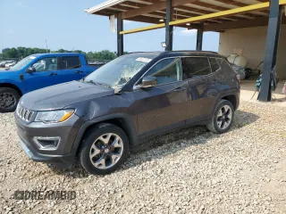 2019 Jeep Compass Limited z VIN 3C4NJDCB5KT827537, wystawiony jako Copart lot #59632135 z przebiegiem 42 063 mil mil oraz Szkoda całkowita • Salvage title. Historia ofert i sprzedaży dostępna na DreamBid. Obrazek 1.