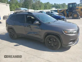 2021 Jeep Cherokee Altitude with VIN 1C4PJLLB4MD220993, listed as a Copart auction lot 53300585 with 92,387 mi miles and Salvage title. Bid and sale history available at DreamBid. Image 4.