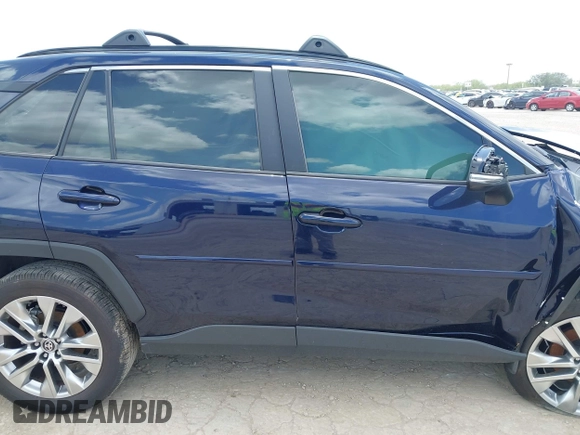 2024 Toyota RAV4 XLE Premium with VIN 2T3C1RFV9RW344842, listed as a IAAI auction lot 42374823 with 3,957 mi miles and . Bid and sale history available at DreamBid. Image 13.