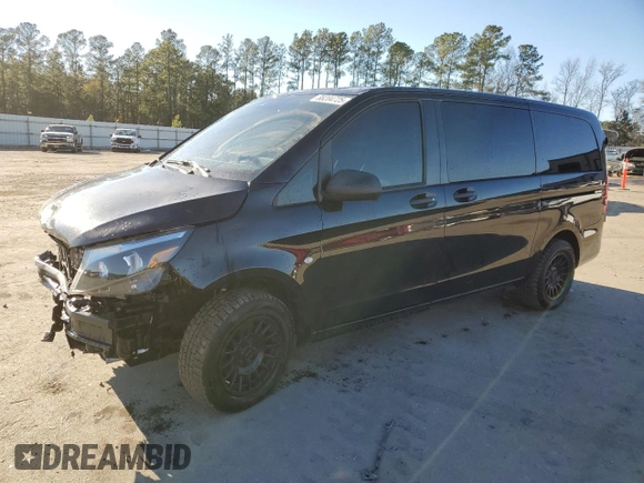 2020 Mercedes-Benz Metris with VIN W1WV0FEY0L3707677, listed as a Copart auction lot 88204725 with 29,945 mi miles and Salvage Title. Bid and sale history available at DreamBid. Image 1.
