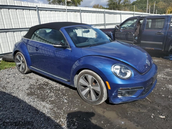 2013 Volkswagen Beetle Convertible 2.0T with VIN 3VW7T7AT9DM822772, listed as a Copart auction lot 76008854 with 48,295 mi miles and Salvage Title. Bid and sale history available at carsss.com. Image 4.
