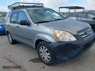2005 Honda CR-V EX with VIN JHLRD78825C028681, listed as a IAAI auction lot 41890982 with 214,648 mi miles. Bid and sale history available at carsss.com. Image 1.