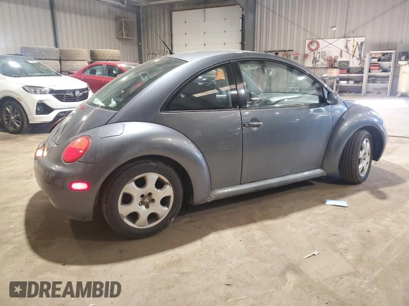 2003 Volkswagen Beetle GLS z VIN 3VWCK21C13M421669, wystawiony jako Copart lot #47862315 z przebiegiem 153 001 mil mil oraz Szkoda całkowita • Salvage title. Historia ofert i sprzedaży dostępna na DreamBid. Obrazek 3.