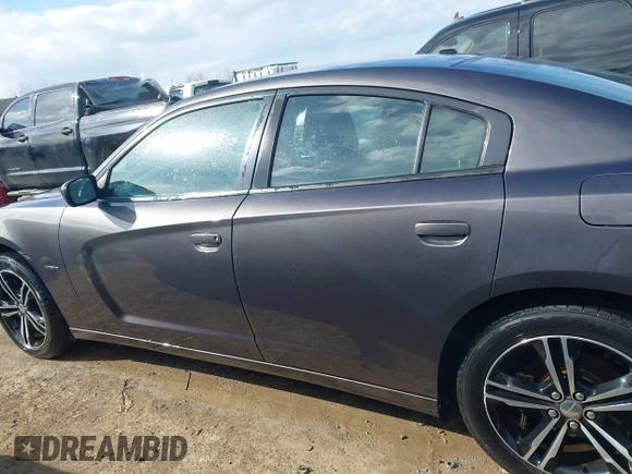 2014 Dodge Charger RT Plus with VIN 2C3CDXDT3EH242559, listed as a IAAI auction lot 41846783 with 118,297 mi miles. Bid and sale history available at carsss.com. Image 15.
