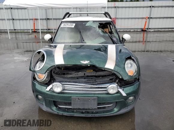 2011 MINI Hardtop z VIN WMWSU3C50BT182884, wystawiony jako Copart lot #56291255 z przebiegiem Nie podano mil oraz Szkoda całkowita • Salvage title. Historia ofert i sprzedaży dostępna na DreamBid. Obrazek 5.