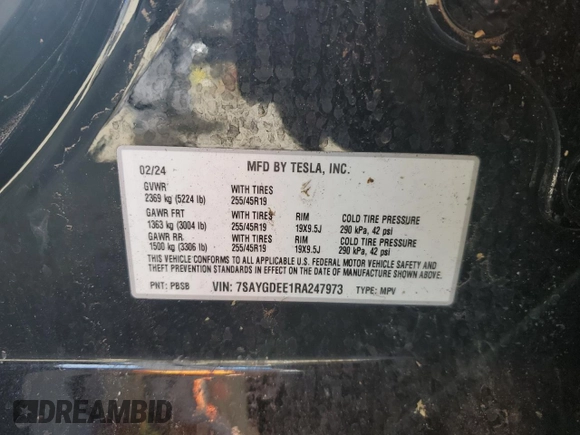 2024 Tesla Model Y Long Range z VIN 7SAYGDEE1RA247973, wystawiony jako Copart lot #45679205 z przebiegiem 22 739 mil mil oraz Szkoda całkowita • Salvage title. Historia ofert i sprzedaży dostępna na DreamBid. Obrazek 14.