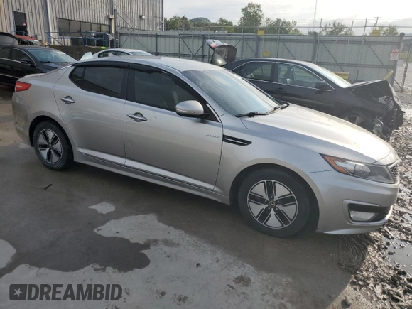 2013 Kia Optima Hybrid LX with VIN KNAGM4AD2D5046382, listed as a Copart auction lot 72360814 with 145,724 mi miles and Non Repairable. Bid and sale history available at carsss.com. Image 4.