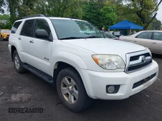 2006 Toyota 4Runner SR5 z VIN JTEBU14R460095839, wystawiony jako IAAI lot #42294183 z przebiegiem 194 827 mil mil oraz . Historia ofert i sprzedaży dostępna na DreamBid. Obrazek 1.