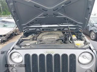 2017 Jeep Wrangler Unlimited Sport с VIN 1C4BJWDG5HL631286, выставлен на аукционе IAAI как лот 42176849 с пробегом 41 142 миль миль и . История ставок и продаж доступна на DreamBid. Изображение 10.