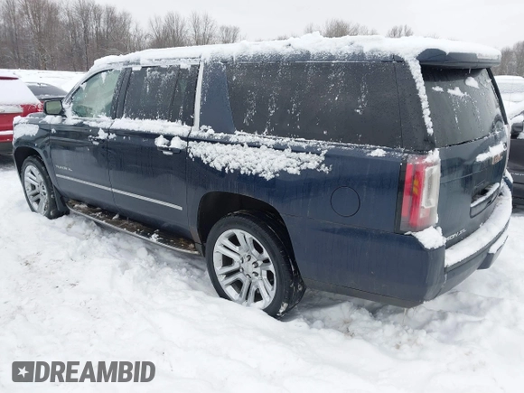 2018 GMC Yukon XL SLT with VIN 1GKS2GKC2JR394198, listed as a IAAI auction lot 41321208 with 113,645 mi miles. Bid and sale history available at carsss.com. Image 3.