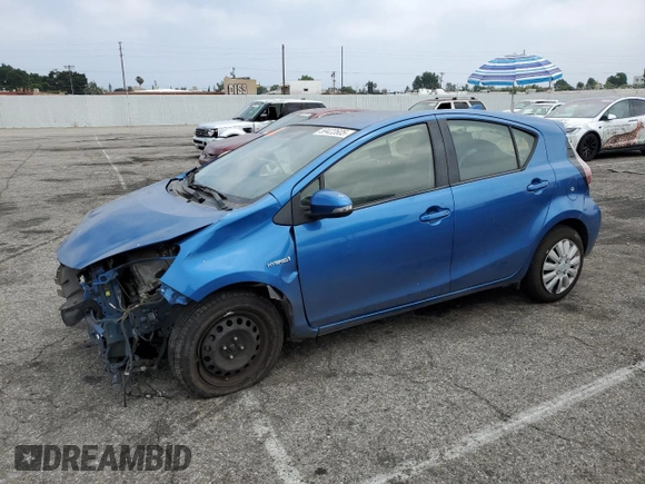 2015 Toyota Prius One z VIN JTDKDTB36F1587118, wystawiony jako Copart lot #59422605 z przebiegiem 100 010 mil mil oraz Szkoda całkowita • Salvage title. Historia ofert i sprzedaży dostępna na DreamBid. Obrazek 1.
