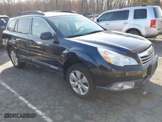 2012 Subaru Outback 2.5i Prem with VIN 4S4BRBGC6C3265885, listed as a IAAI auction lot 41929709 with 175,847 mi miles. Bid and sale history available at carsss.com. Image 1.