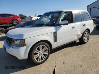 2011 Land Rover Range Rover HSE Lux z VIN SALMF1D49BA354883, wystawiony jako Copart lot #42606835 z przebiegiem 124 810 mil mil oraz Szkoda całkowita • Salvage title. Historia ofert i sprzedaży dostępna na DreamBid. Obrazek 1.