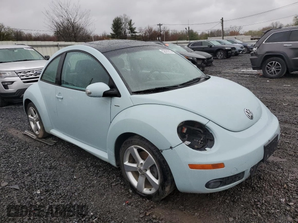 2010 Volkswagen Beetle с VIN 3VWRG3AG3AM033487, выставлен на аукционе Copart как лот 52022215 с пробегом 109 074 миль миль и Списание • Salvage title. История ставок и продаж доступна на DreamBid. Изображение 4.
