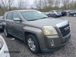 2010 GMC Terrain SLE-1 with VIN 2CTFLCEWXA6410236, listed as a IAAI auction lot 41958759 with 213,354 mi miles. Bid and sale history available at carsss.com. Image 1.