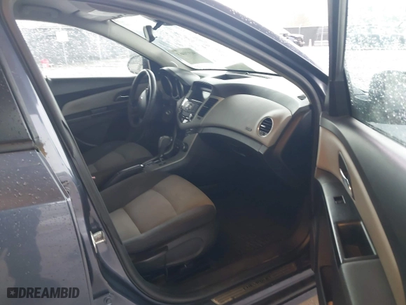 2013 Chevrolet Cruze LS with VIN 1G1PA5SH3D7230973, listed as a IAAI auction lot 41974483 with 137,248 mi miles. Bid and sale history available at carsss.com. Image 5.