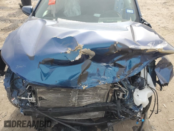 2021 Chevrolet Equinox LT z VIN 2GNAXUEV0M6128237, wystawiony jako Copart lot #42241435 z przebiegiem Nie podano mil oraz Szkoda całkowita • Salvage title. Historia ofert i sprzedaży dostępna na DreamBid. Obrazek 13.