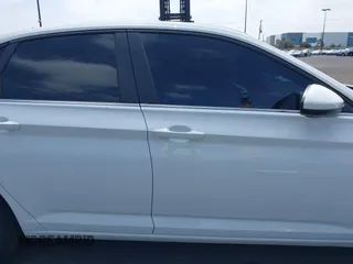 2020 Volkswagen Jetta SEL z VIN 3VWEB7BU6LM037447, wystawiony jako IAAI lot #41905020 z przebiegiem 42 179 mil mil oraz . Historia ofert i sprzedaży dostępna na DreamBid. Obrazek 14.