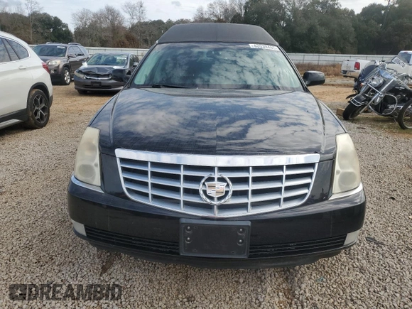 2008 Cadillac DTS Professional 1SH z VIN 1GEEH00Y68U500597, wystawiony jako Copart lot #43539485 z przebiegiem 78 797 mil mil oraz Szkody całkowita. Historia ofert i sprzedaży dostępna na DreamBid. Obrazek 5.