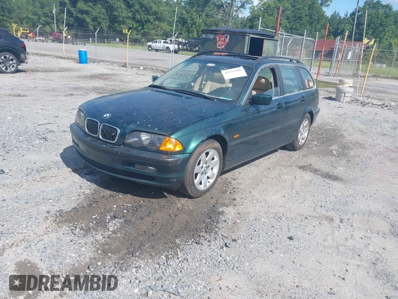 2001 BMW 3 Series с VIN WBAAW33451ET41026, выставлен на аукционе IAAI как лот 42752100 с пробегом 79 102 миль миль и . История ставок и продаж доступна на DreamBid. Изображение 2.